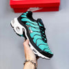 Nike Air Max Plus SE Clear Emerald