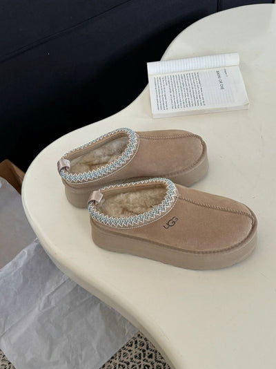 Ugg botte taille basse TAZZ Sand