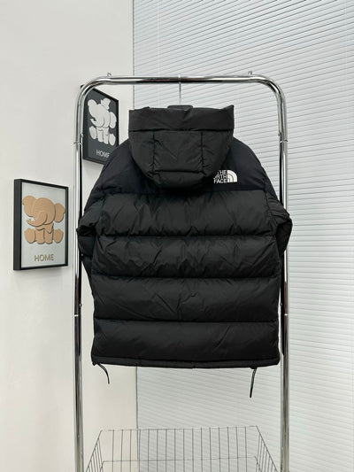 The North Face 550