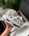 Jordan rétro 4 white black Military